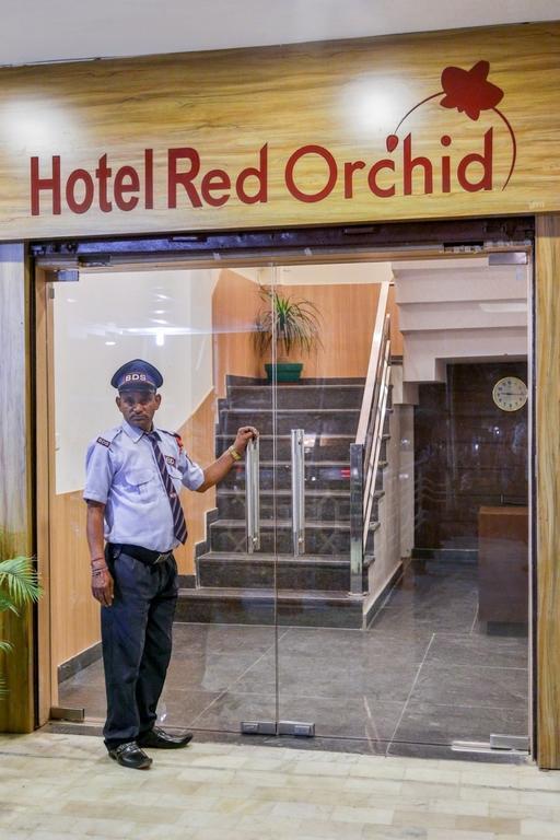Red Orchid Hotel Meerut Buitenkant foto