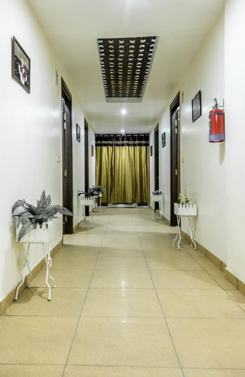 Red Orchid Hotel Meerut Buitenkant foto