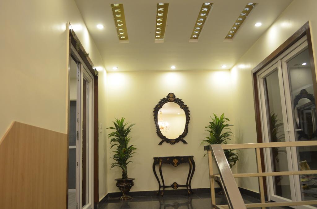 Red Orchid Hotel Meerut Buitenkant foto